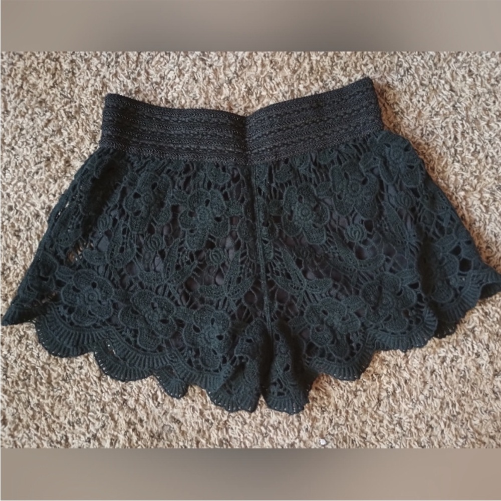 Elegant Black Lace Lined Shorts